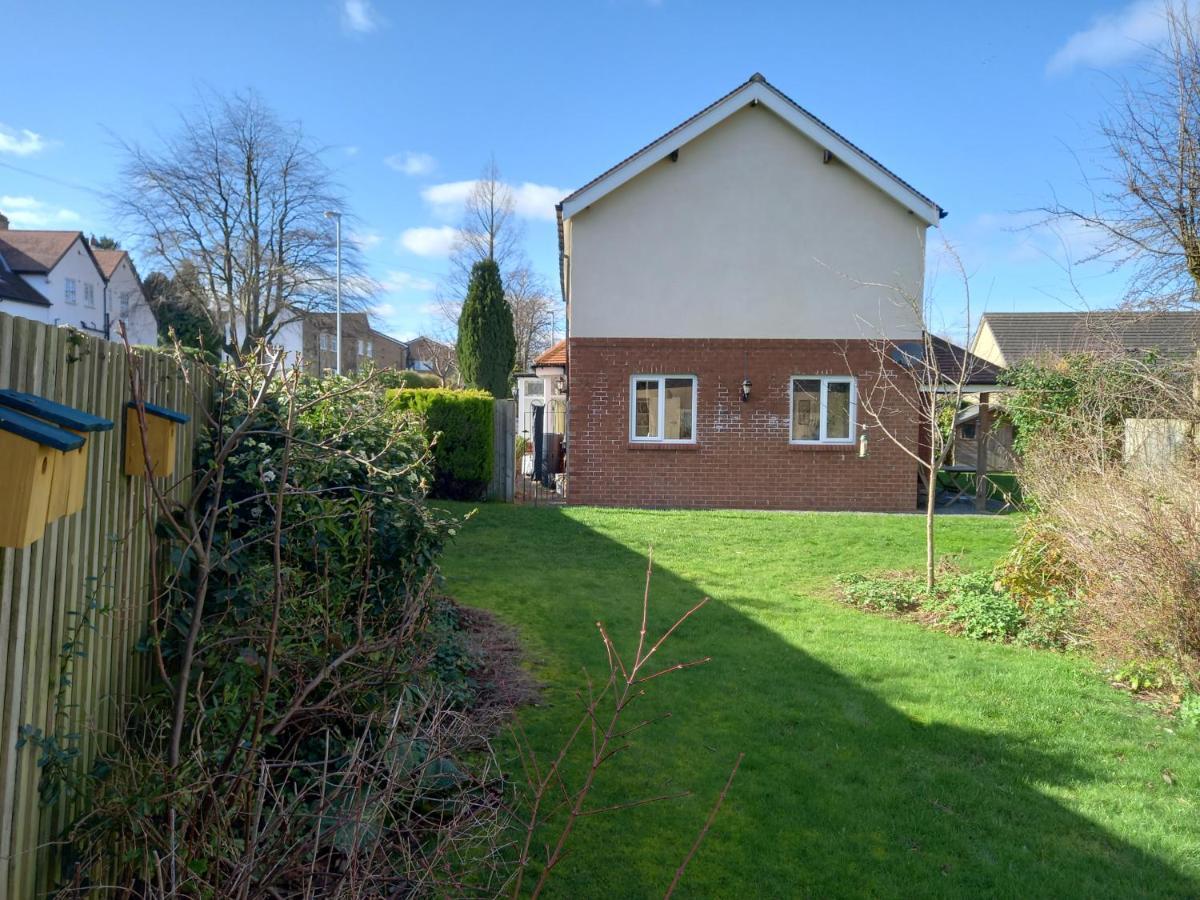 Grange Croft Villa Ben Rhydding Exterior foto